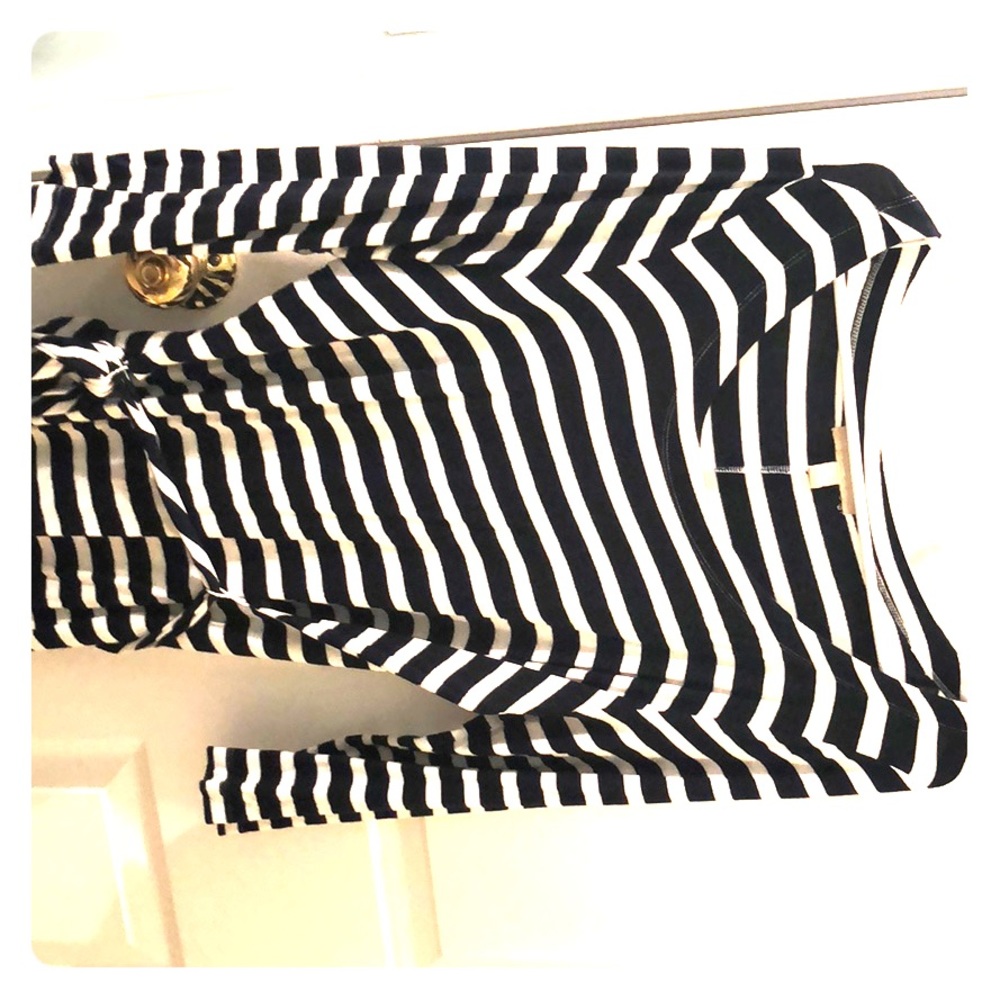 Banana republic large navy/white striped dress